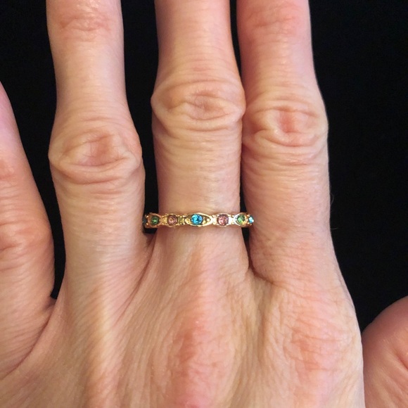 Elegant Multicolor Gemstone Ring - Picture 3 of 7